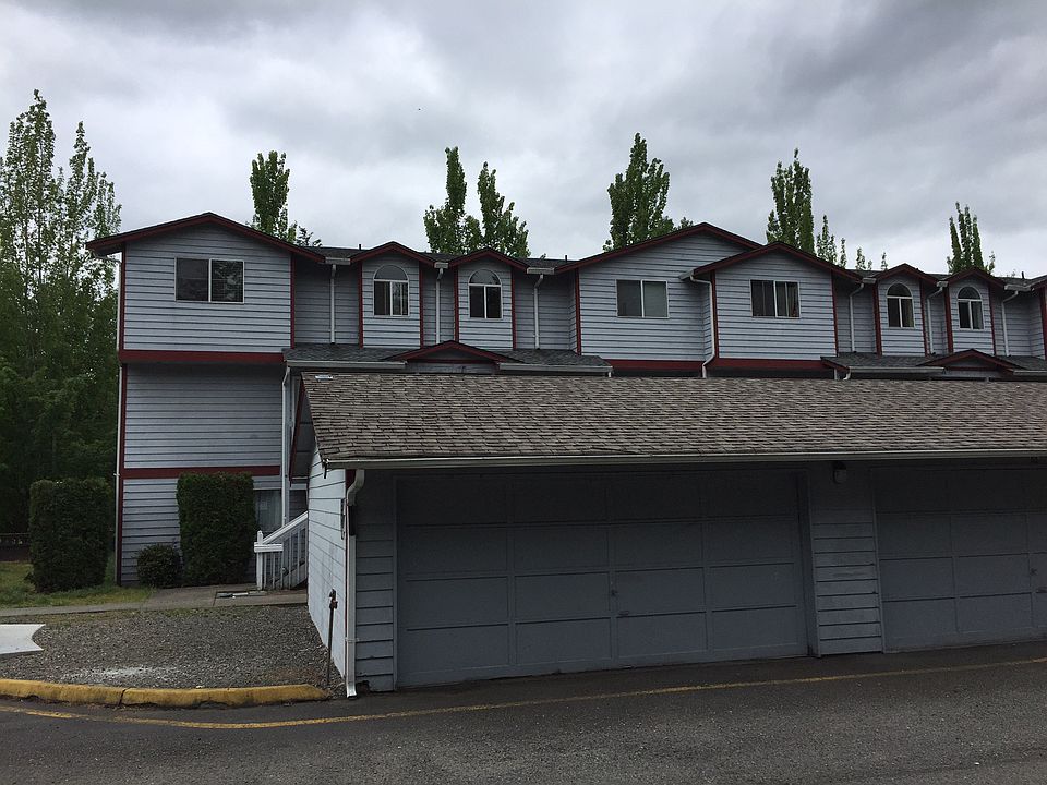 1st image of 3939 10th St SE APT D3