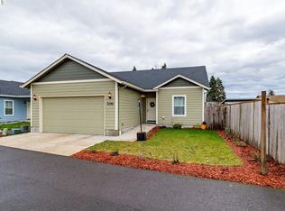 3790 E St, Springfield, OR 97478