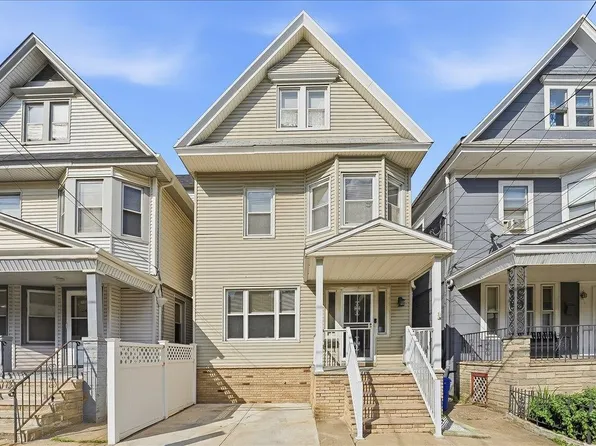 140 Pearsall Ave, Jersey City, NJ 07305
