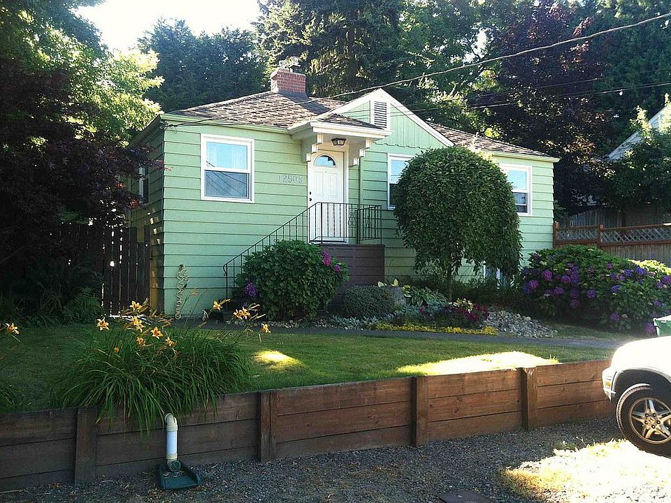 1st image of 12505 22nd Ave NE