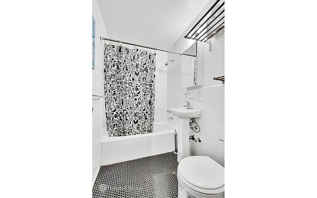 Sold by Douglas Elliman | media 19