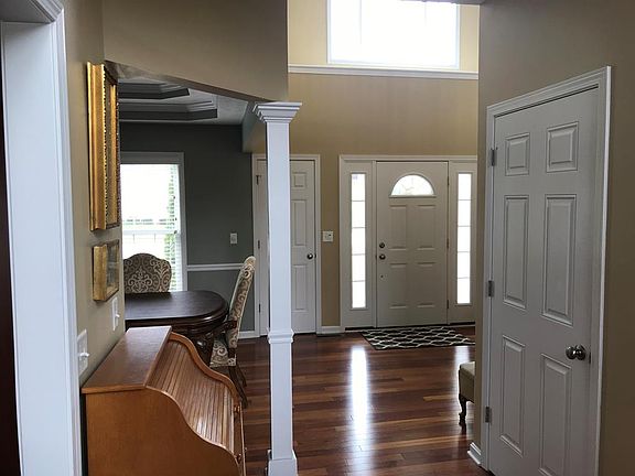 3rd image of 287 Slagle Creek Dr