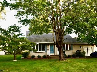11 Samuel Ct, Lincoln Park, NJ 07035