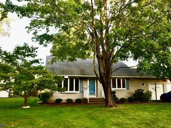 11 Samuel Ct, Lincoln Park Boro, NJ 07035