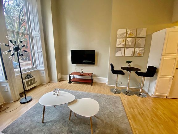 4th image of 262 S 21st St Floor 1