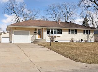 5930 June Ave N, Brooklyn Center, MN 55429