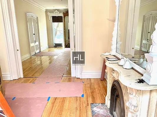 Rented by Highline Residential | media 30