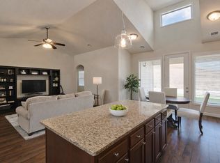 2700 Tobacco Rd #D, Manhattan, KS 66503