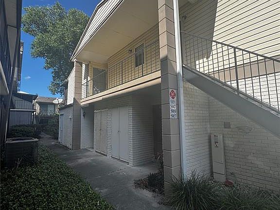 4th image of 5917 VILLAGE CIRCLE #5917
