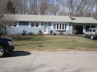 144 Sunnybrook Dr, North Kingstown, RI 02852