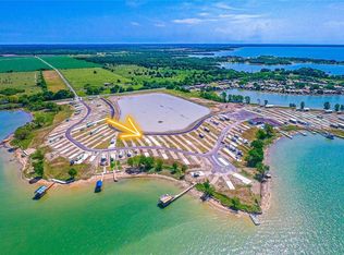 6128 Peninsula Rd, Kerens, TX 75144