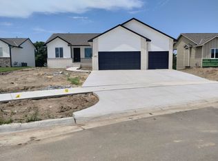 1857 S Bedford St, Wichita, KS 67207