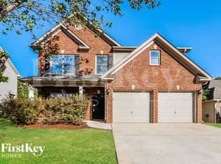 753 Forest Lakes Dr, Sterrett, AL 35147