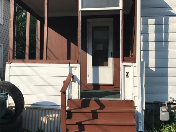9 Lamont Pl