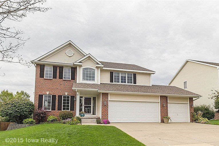 1st image of 7080 Hillcrest Ct