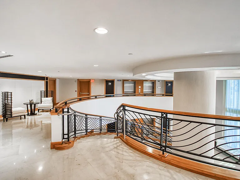 18911 Collins Ave #506 — Photo 13