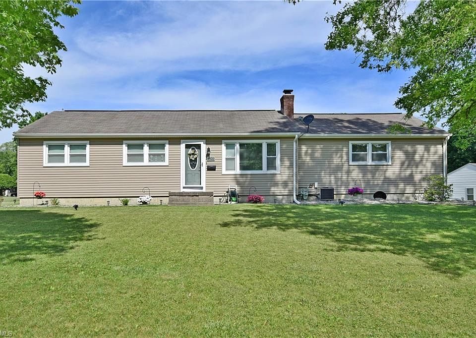 1st image of 3920 Baymar Dr