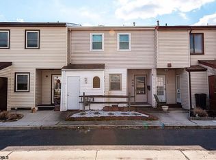 444 Berkshire Dr, Ventnor, NJ 08406