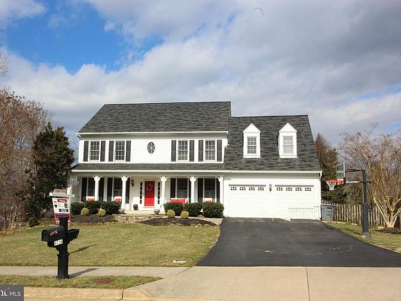 4th image of 6716 Bunkers Ct