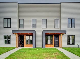 703 Carol Lynn Dr #B, Missouri City, TX 77489
