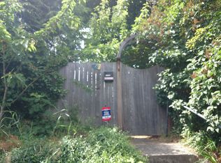 7739 18th Ave NW, Seattle, WA 98117