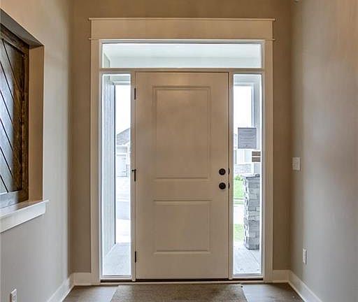 4th image of 4708 NE Saratoga Ct