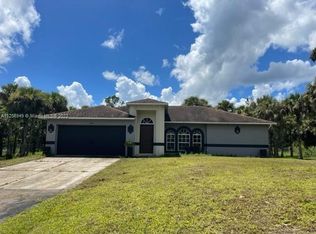 4142 SE 30th Ave SE, Naples, FL 34117