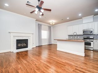 1222 W 17th St Unit D, Houston, TX 77008