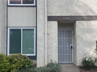 4722 Knickerbocker Ln, Riverside, CA 92501