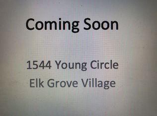 1544 Young Cir, Elk Grove Village, IL 60007