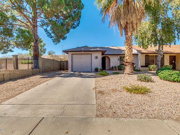 3rd image of 2830 E Isabella Ave
