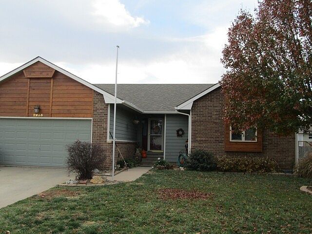 1st image of 2933 W 4th Ave