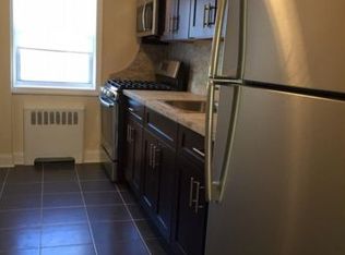 56 Arlo Rd APT 2B, Staten Island, NY 10301