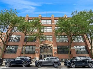 17 N Loomis St APT 1C, Chicago, IL 60607