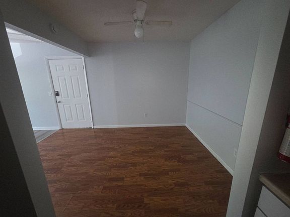 3rd image of 1509 Brooke Park Dr APT 7