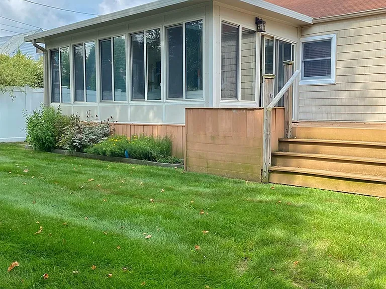 19 Stewart St — Photo 18