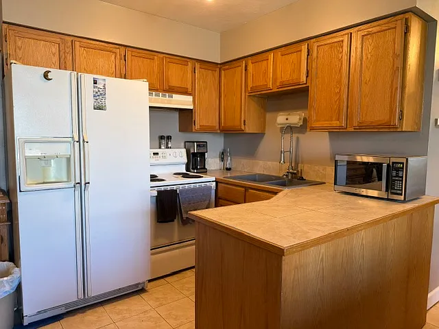 5927 Shaw St #2 — Photo 8
