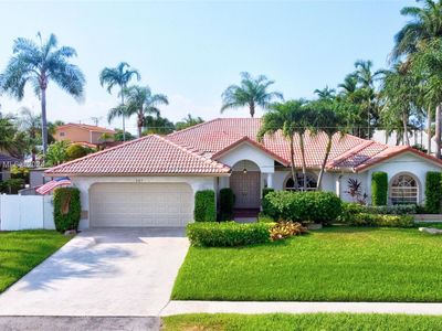 327 SE 7th St, Dania Beach, FL, 33004