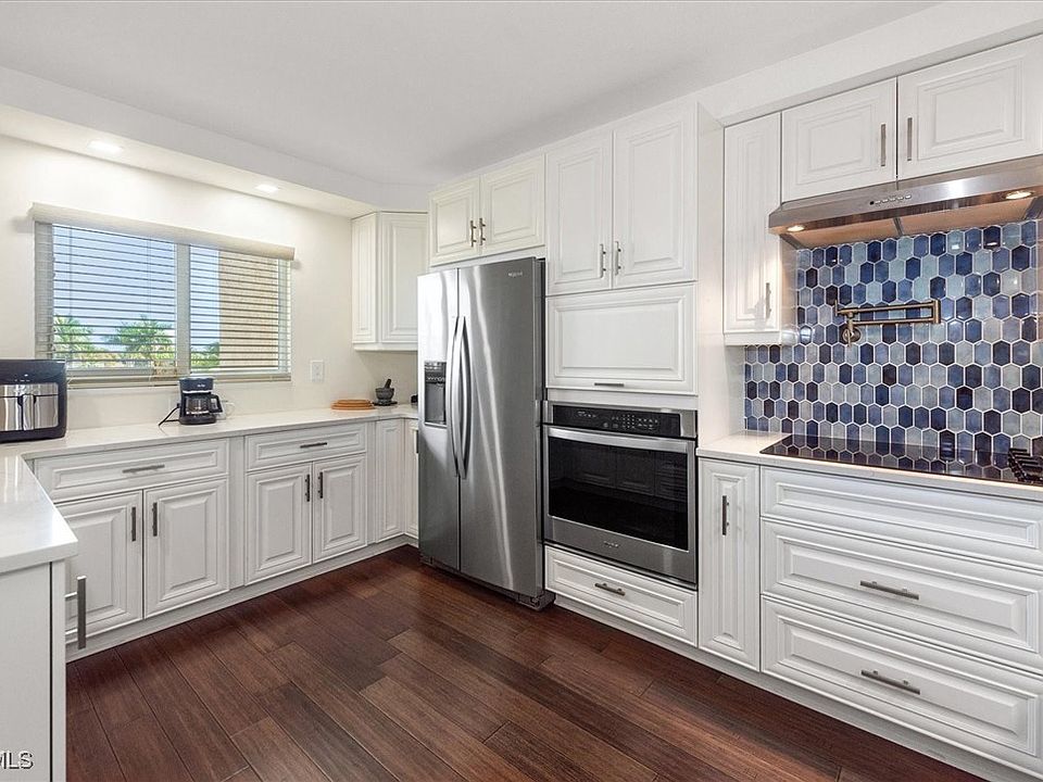 1st image of 4289 Mariner Way APT 313