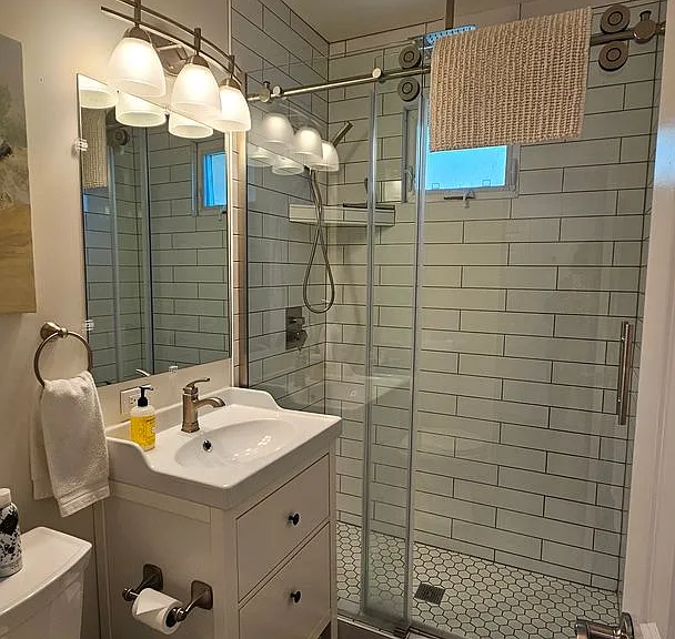 516 E Indiana Ave #D — Photo 6