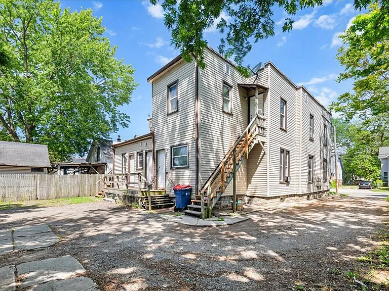 32 Home St SE #2 — Photo 12