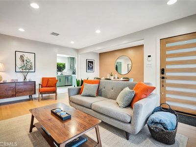 17001 Gault St, Van Nuys, CA, 91406