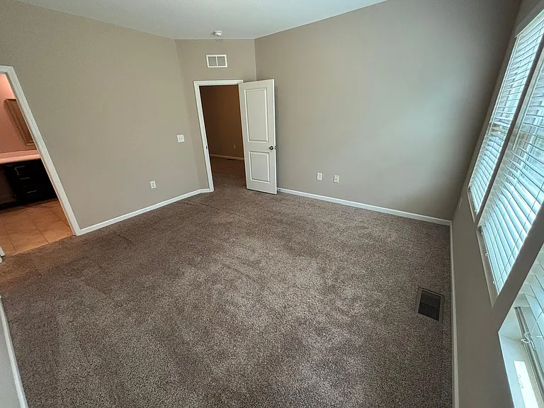 513 Durants Neck Ln — Photo 30