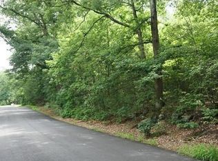 205 Peterson Rd, Palmer, MA 01069