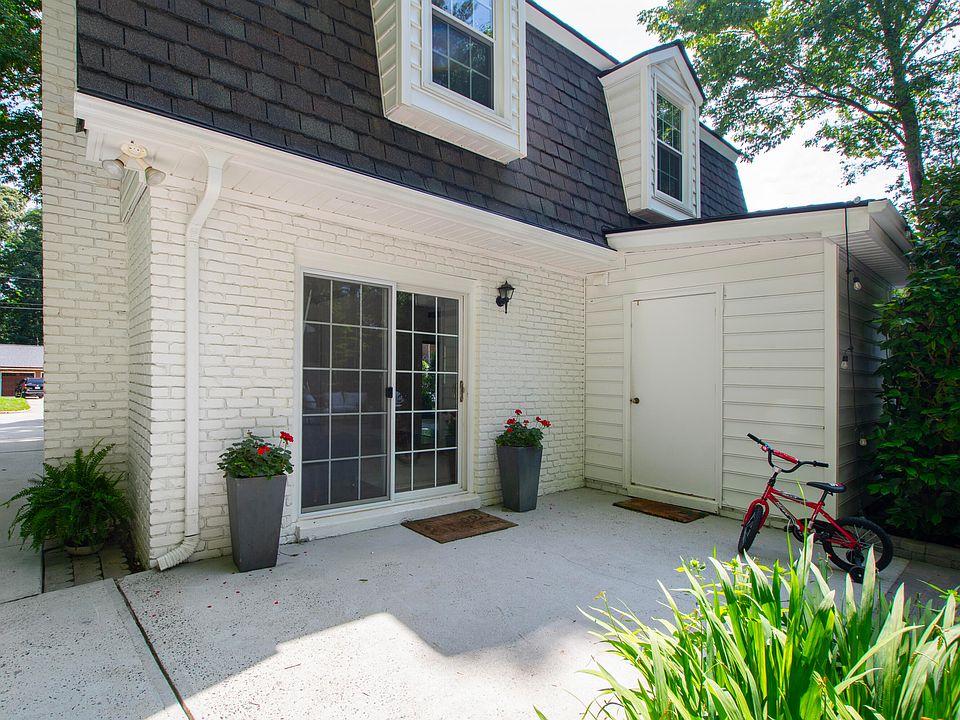 1st image of 1016 Cedarhurst Dr