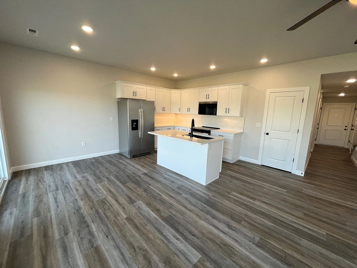 82 Se 351 Rd - Bryson Lake — Photo 3