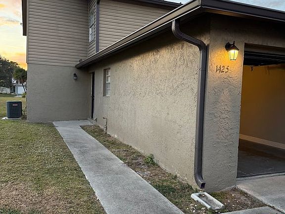 2nd image of 1425 Croftwood Dr