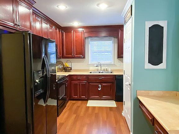 2nd image of 5794 Shasta Pines Way