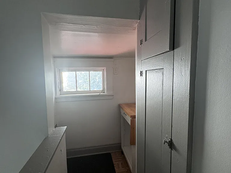 1215 Webb Rd — Photo 17
