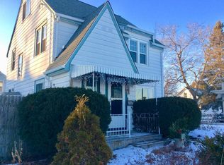 2820 Adams St, Two Rivers, WI 54241